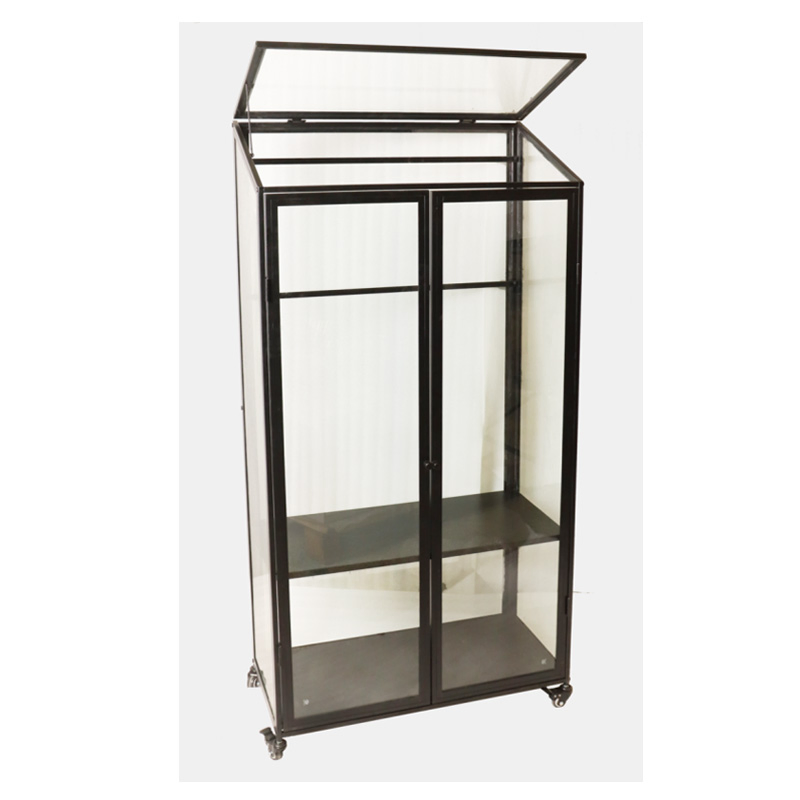 Металлическая цветочная этажерка-теплица для сада