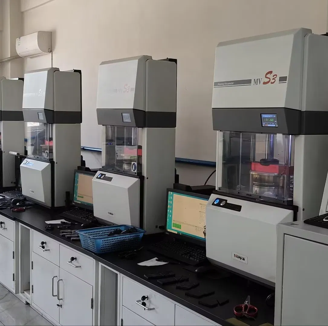 Bias Tubeless Tire 225/55-12 for Light Utility and Off-Road Use