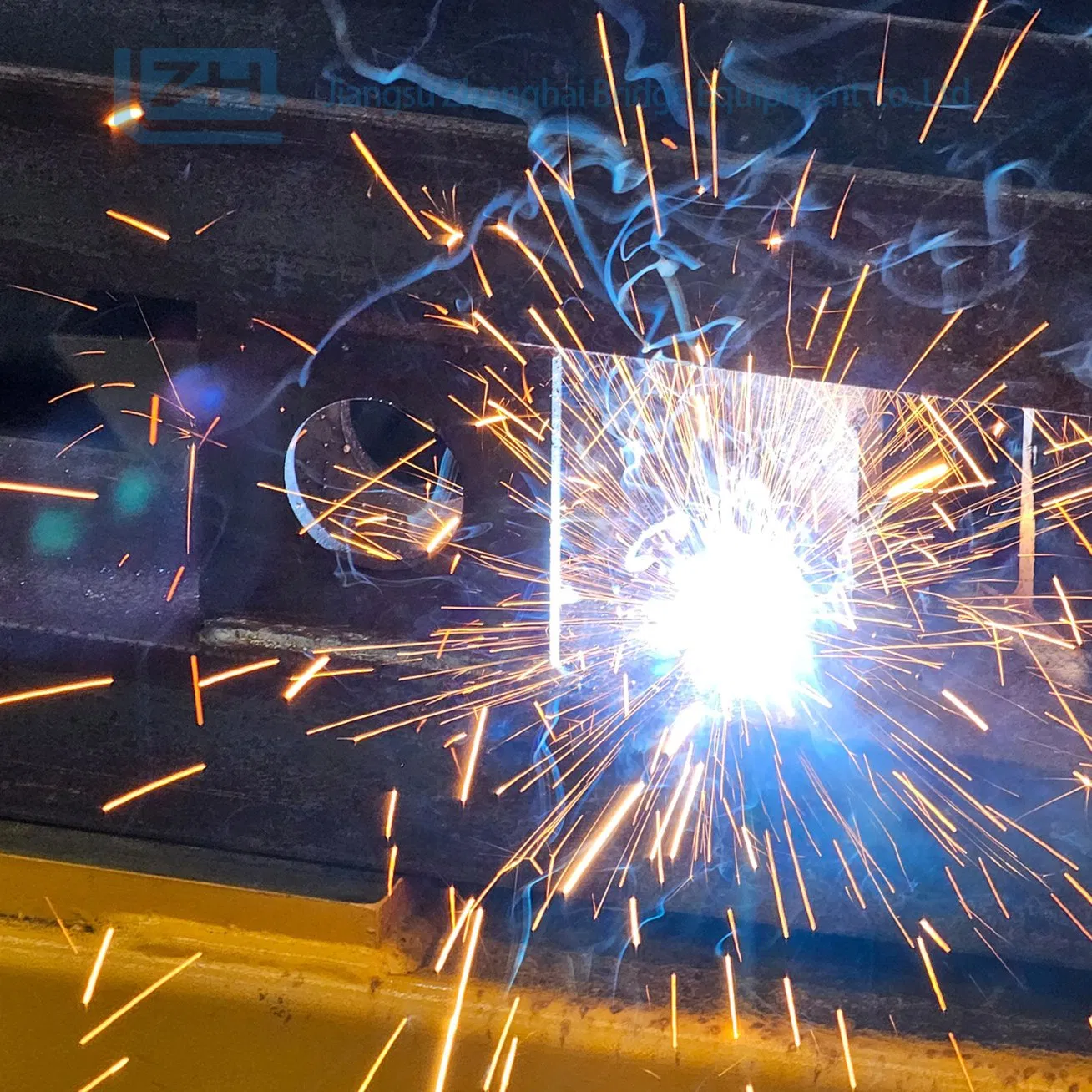 Reliable Heavy-Duty Truss Bridges with International Shipping Options