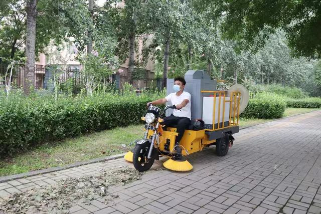 by-T6 Small Driving Type Leaf Collection and Sweeping Tricycle Fuel and Electric for Sale