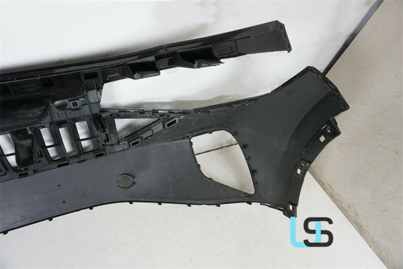 VW ID.4 Original Front Bumper