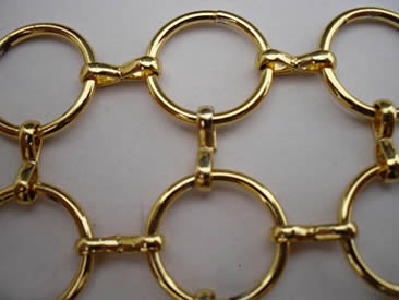 Durable Brass Finish Architectural Ring Mesh for Stylish Interiors