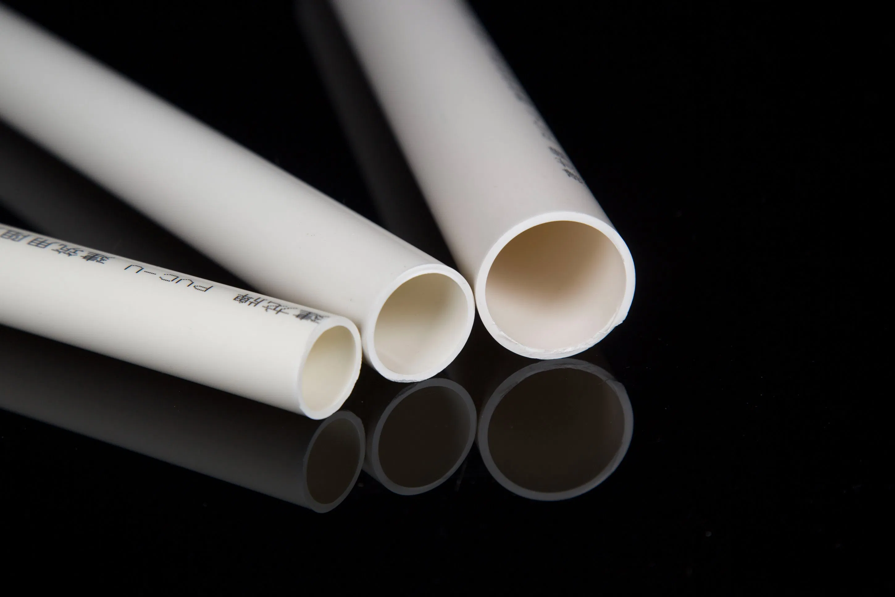 Multi-Type White Polyvinyl Chloride Material Flame Retardant Insulation Tube 16 mm 20 mm 25 mm 32 mm 40 mm Plastic Tube