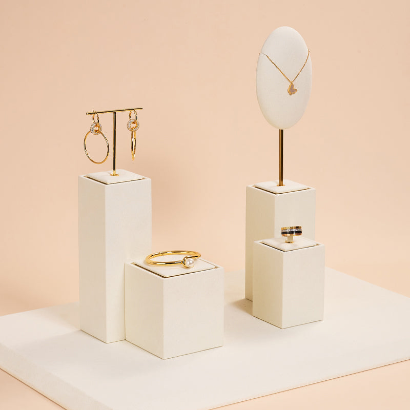 Luxury White Showcase Display Set Jewelry Display Set Ndis-109