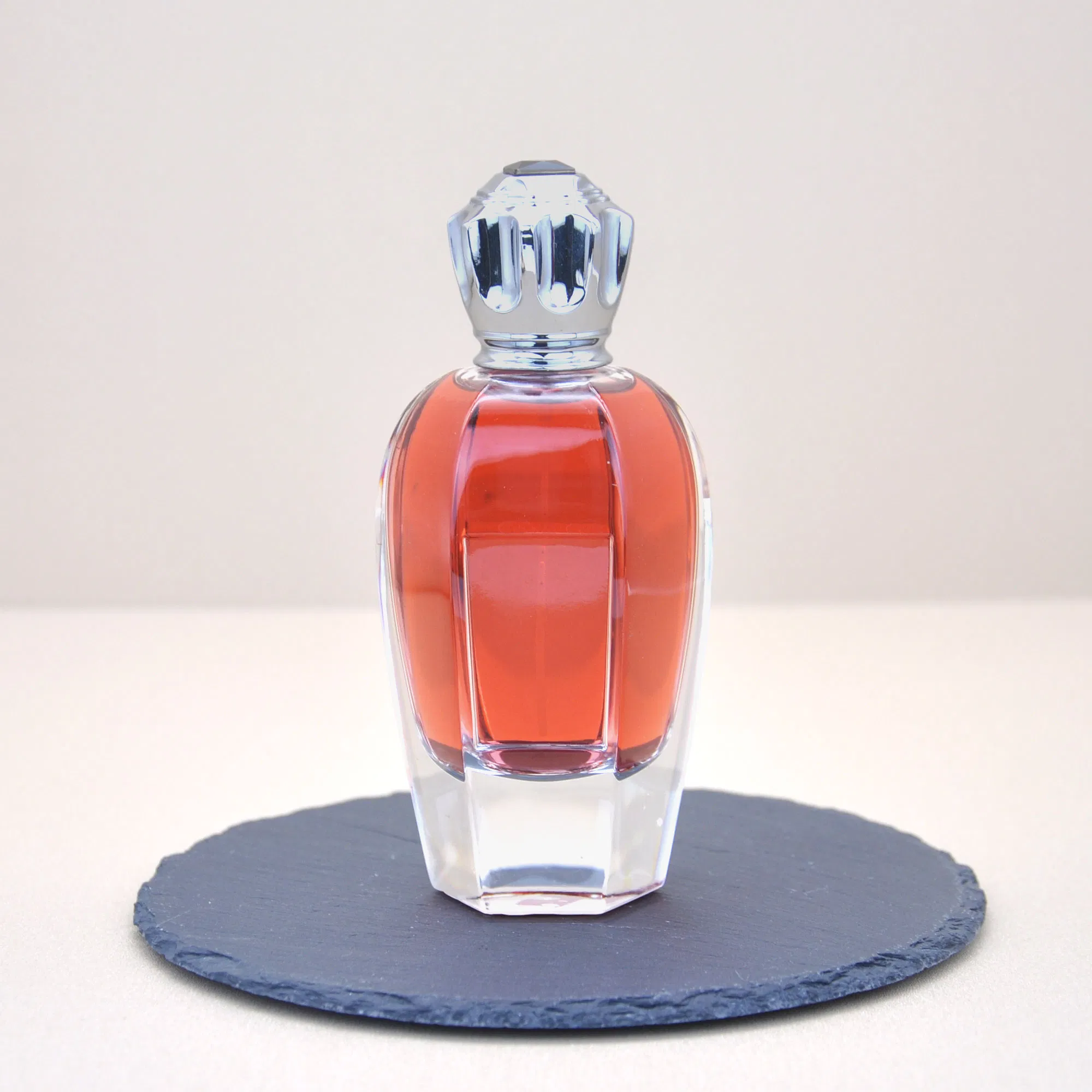 Empty Glass Perfume Bottle Shaped Shape Thread Screw Bottleneck Sealed with Screw Sprayer or Cosmetic Packaging Lotion Pump Dropper Bottle