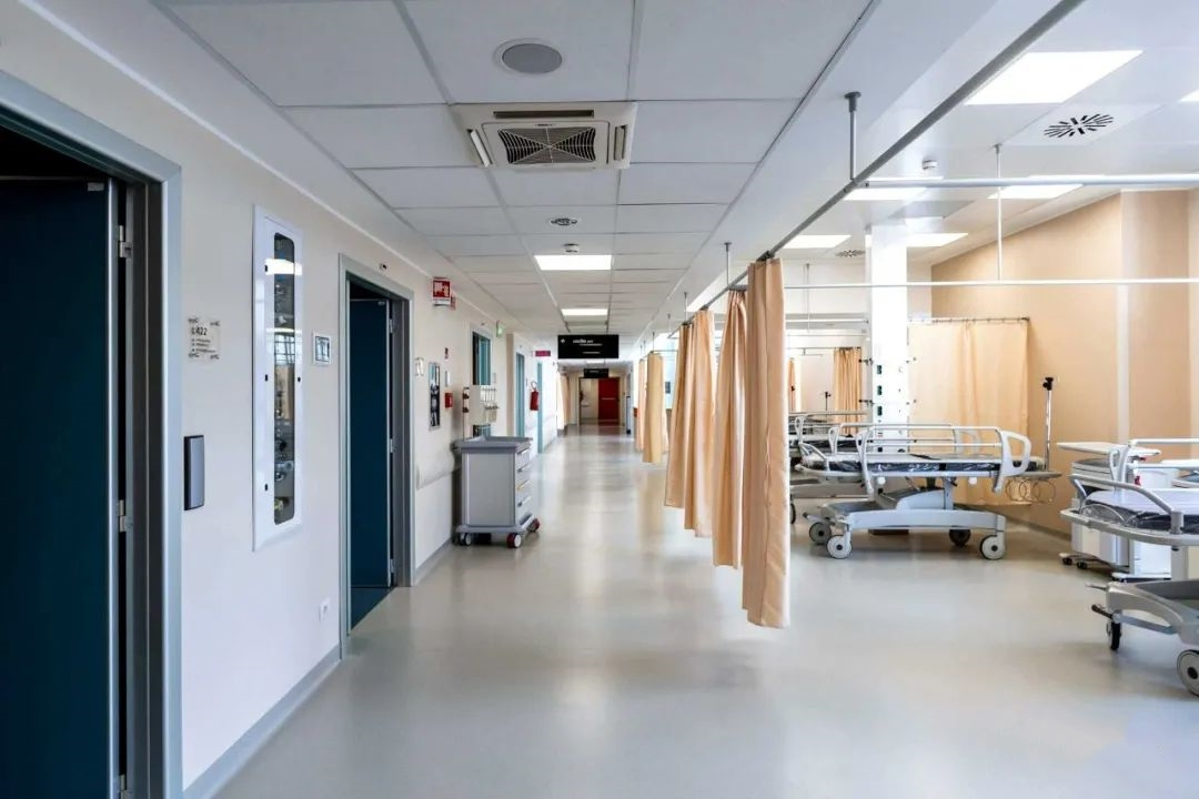 Eco-Friendly Heavy-Duty Rubber Floor Trim for Fireproof Protection