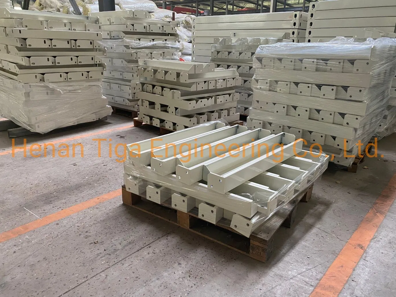 6058 (L) *2438 (W) *2896 (H) Fast Quick Assemble Foldable Prefabricated Container House for Storage Garage Warehouse