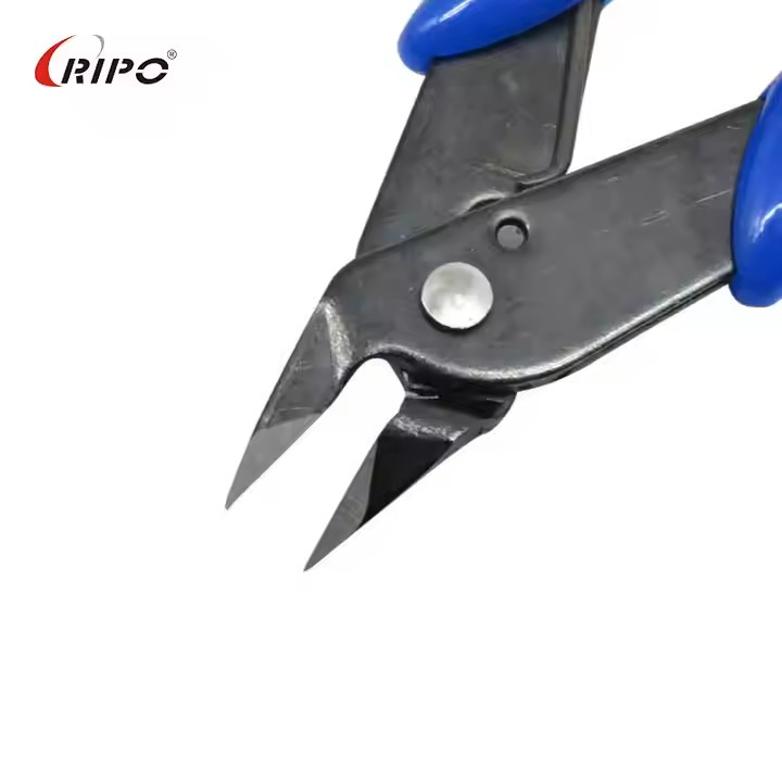 Industrial Grade Model 170 Scissors-Style Wire Cutter