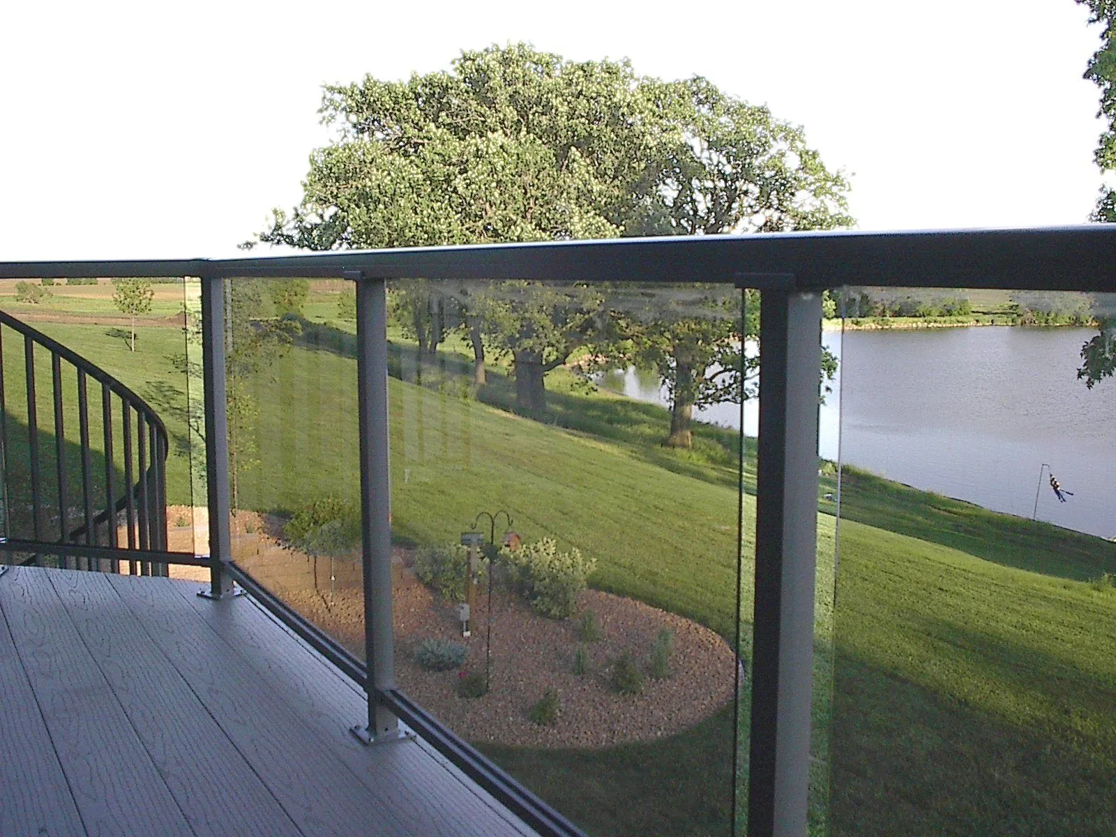 Balustrade System U-Channel for Glass Railing U Channel Railing 10-22mm Glass