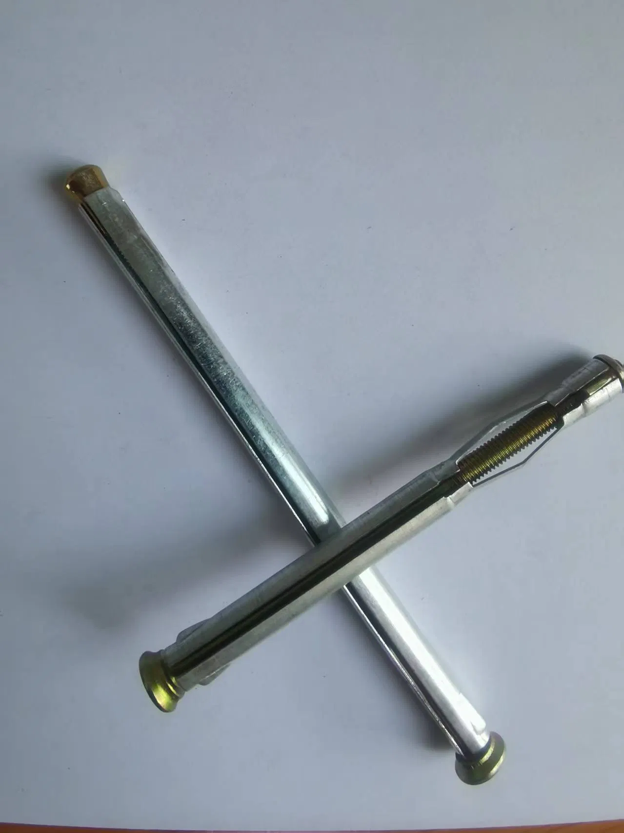 Carbon Steel Anchor Bolt Sleeve Anchor Zinc Plated for Window Use