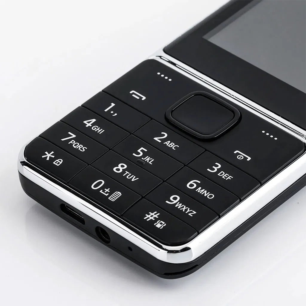 Кнопочный телефон 2G Dual SIM, металлический корпус, 2500 мАч