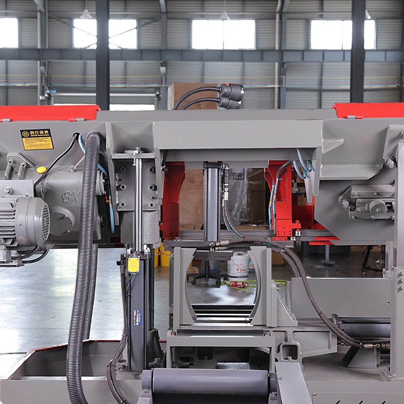 Ленточнопильный станок по металлу промышленный