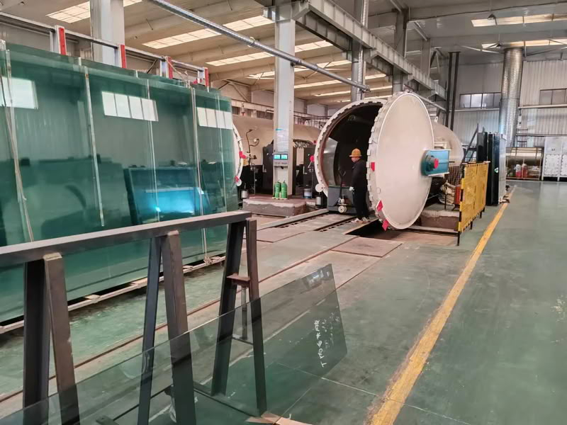 Anti-Static Tempered Glass for Cleanroom Walls