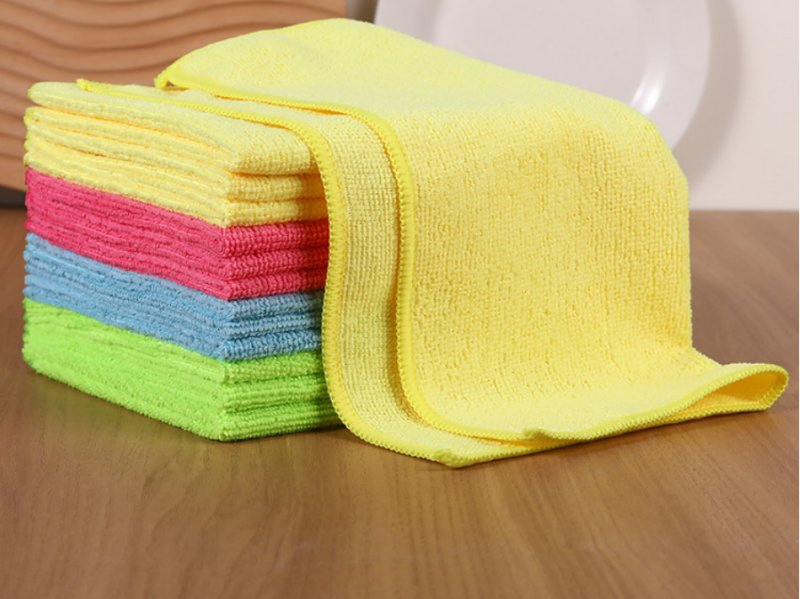 Microfiber Multi-Purpose Cleaning Towel for Glass & Household Use