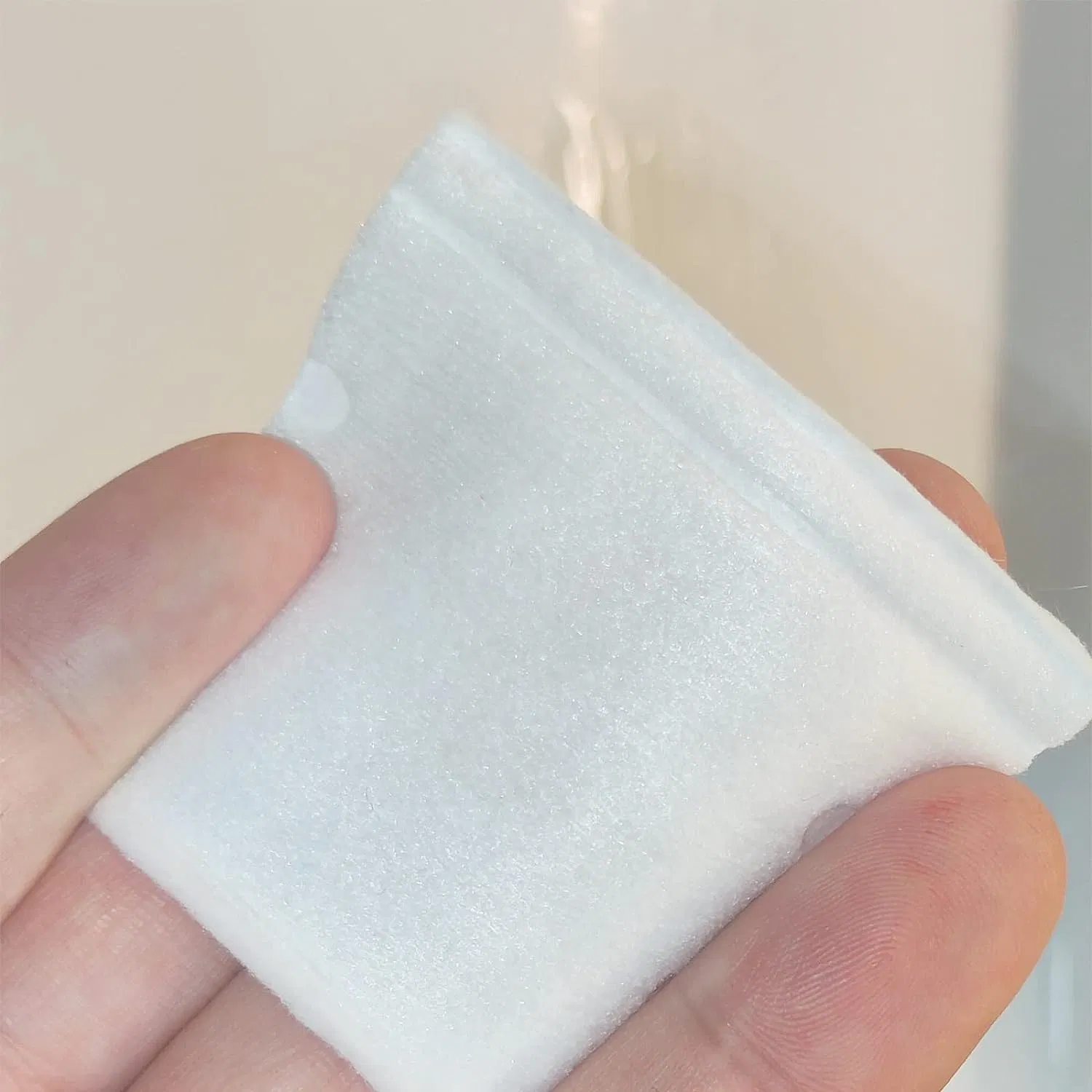 Premium Organic Cotton Makeup Remover Pads for Gentle Cleansing