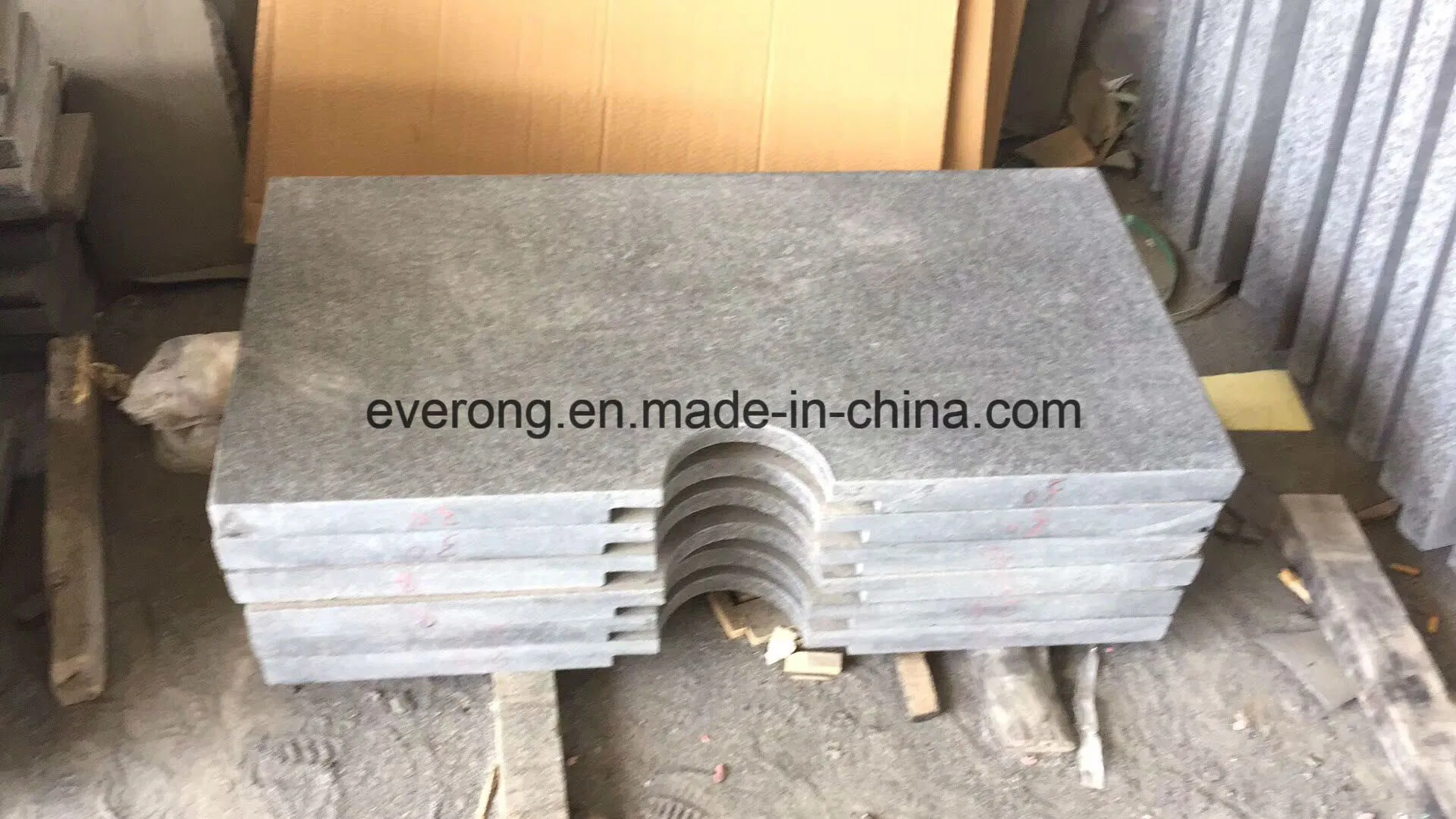 Customized G684 Black Basalt Tile with Caster Wheel