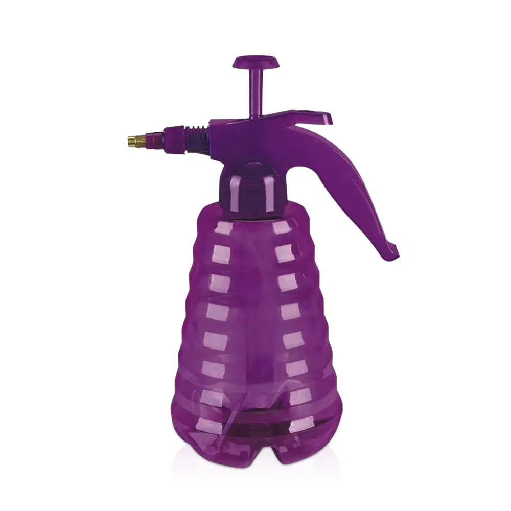 Rainmaker 1.5 Liter Agricultural High Pressure Irrigation Hand Pressure Water Sprayer