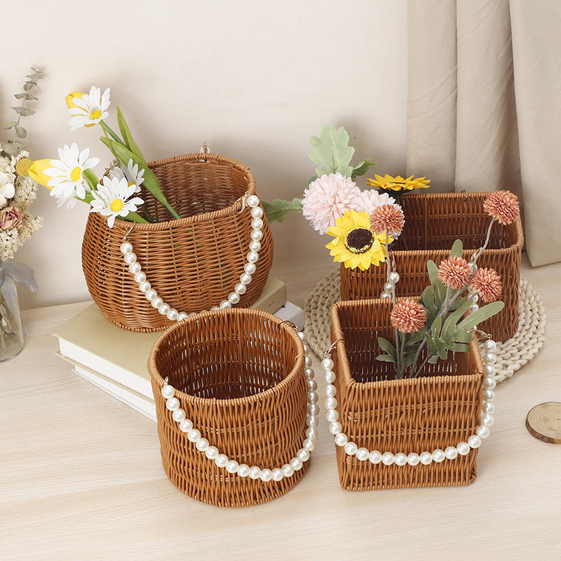 Wholesale Flower Storage Wicker Basket with Wooden Sticks for Flower Arrangement