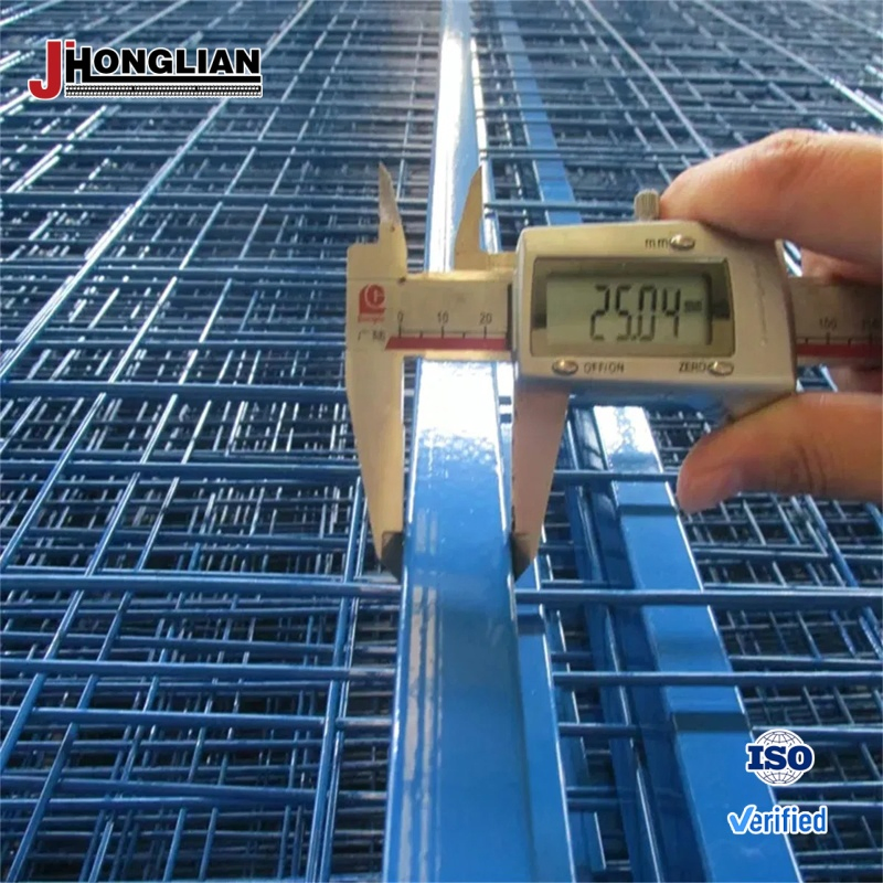 Customized Canada Temporary Fence for Construction Site