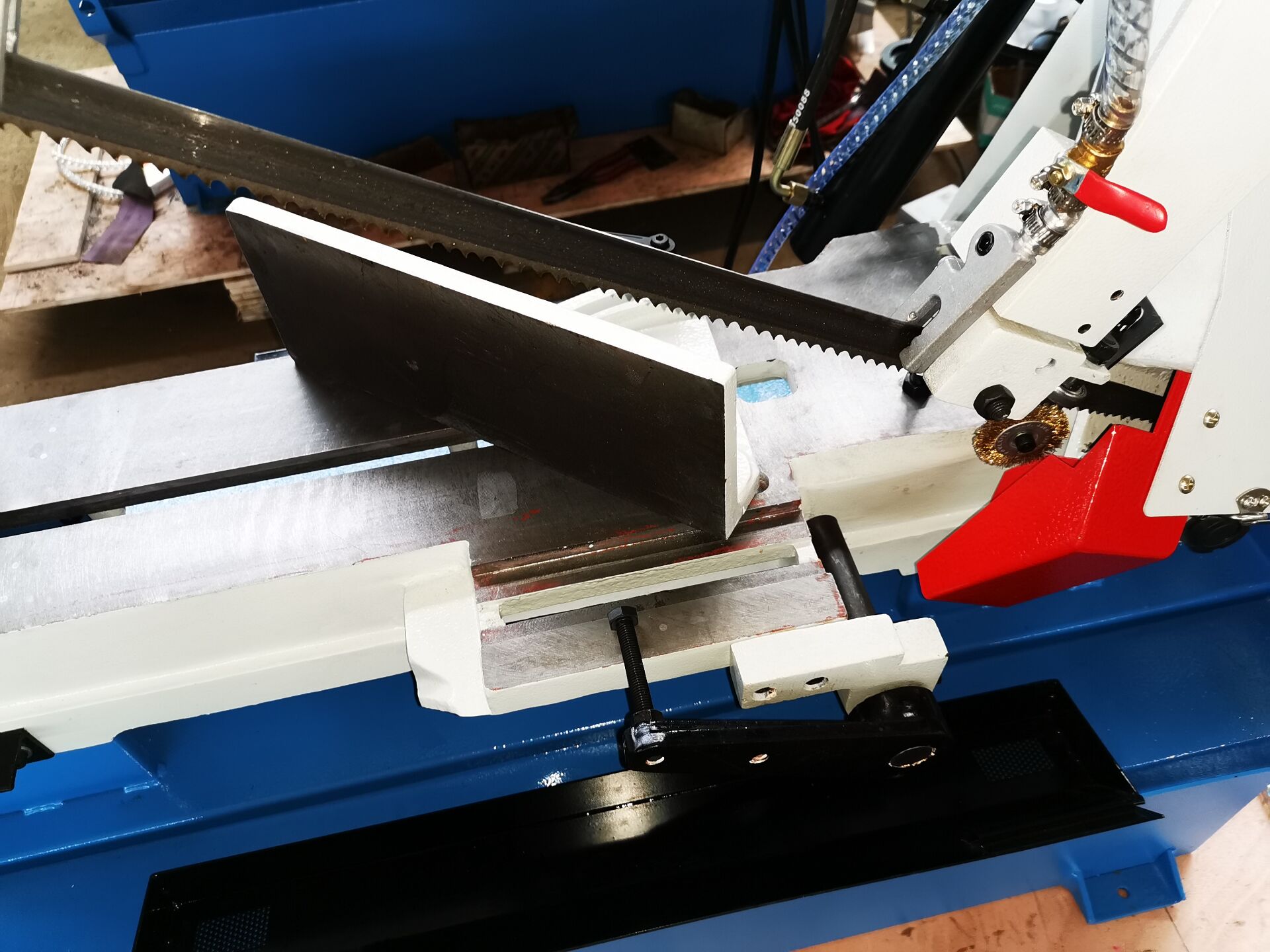 Станок ленточнопильный портативный по металлу BS1018B