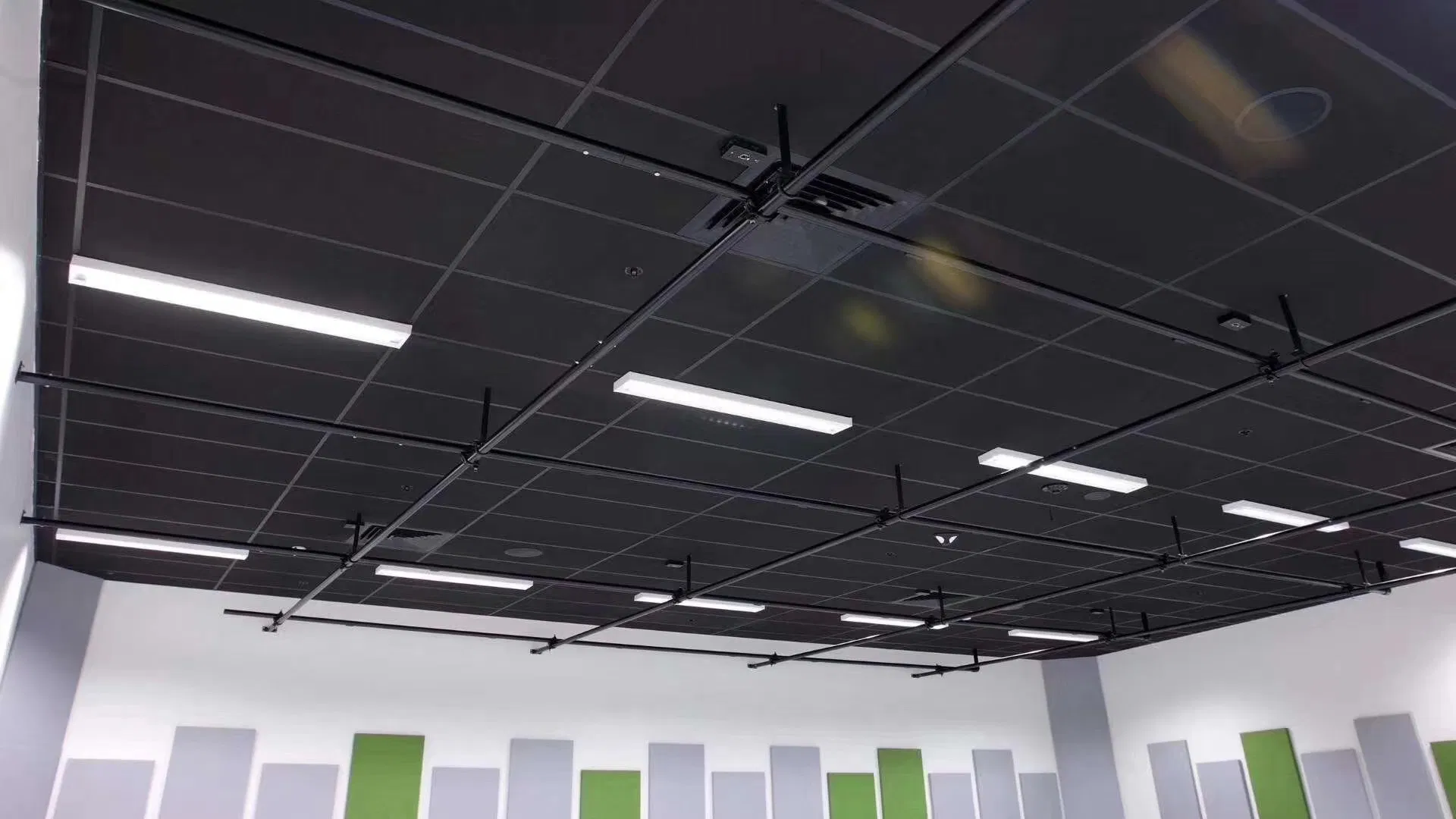 Sound-Absorbing Black Rock Wool Insulation Acoustic False Ceiling Board for Cinema and Theater Use