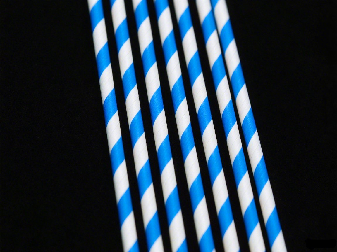 Carnival Parade Red and White Striped Paper Straws