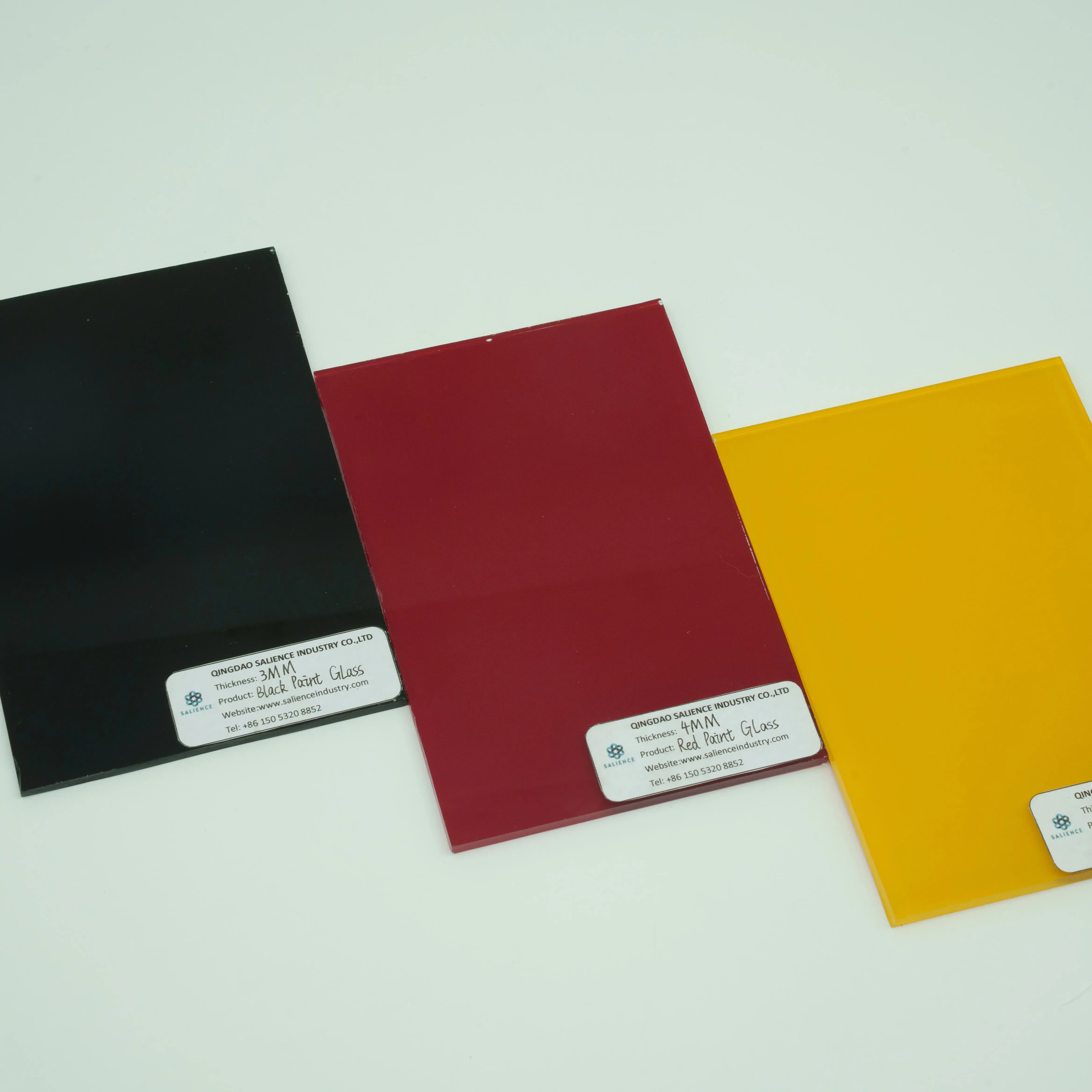 Vibrant Paint Glass Backboard for Stylish Kitchen Spaces