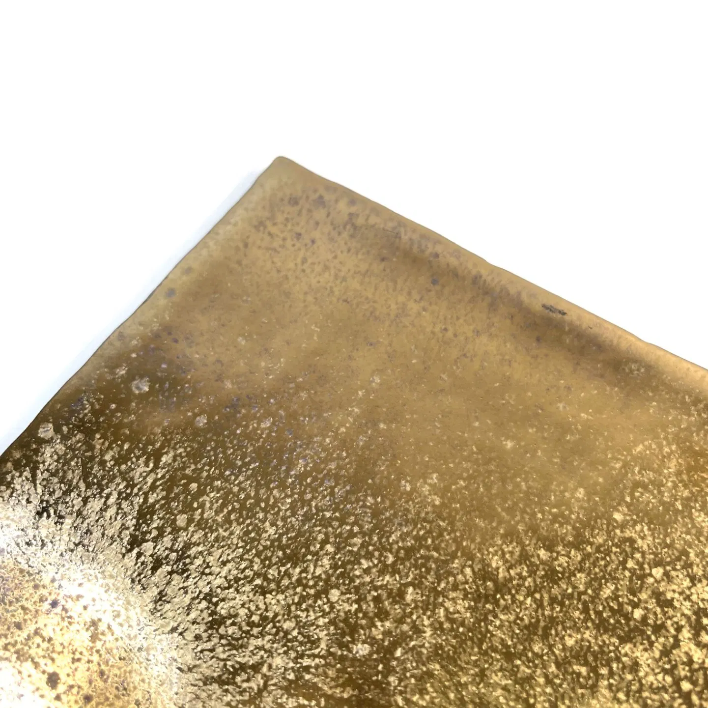 Popular Design Glossy Gold Glazed Subway Tiles Bathroom Wall Tiles for Home Decoration Beautiful Decorative