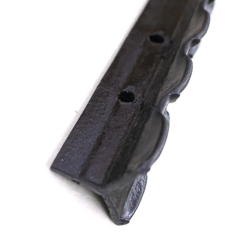 1.9 Kg/M 1800mm Length Black Bitumen Painted Y Fence Post with Teeth