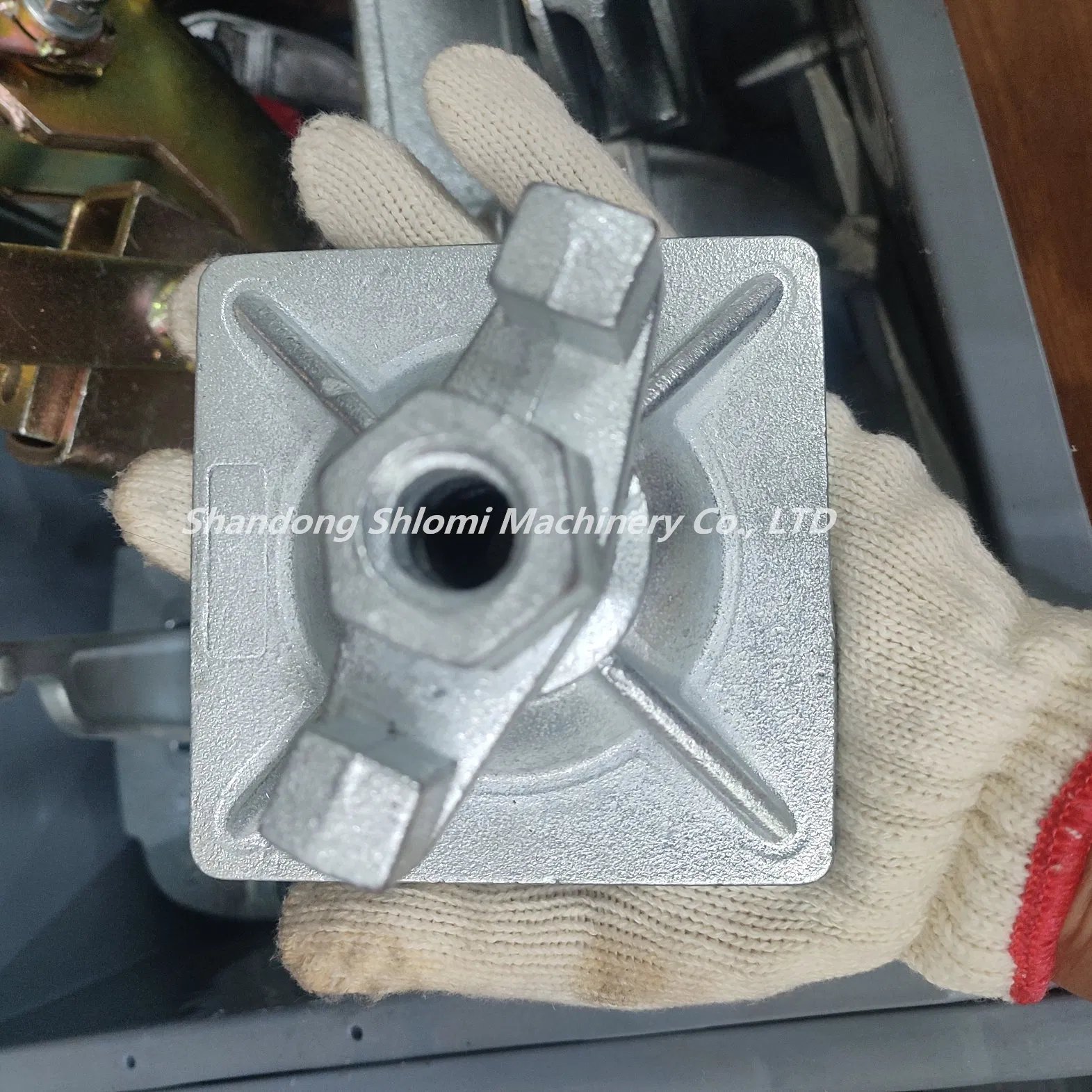 Гайка-бабочка для опалубки D15мм, 90мм, 450г