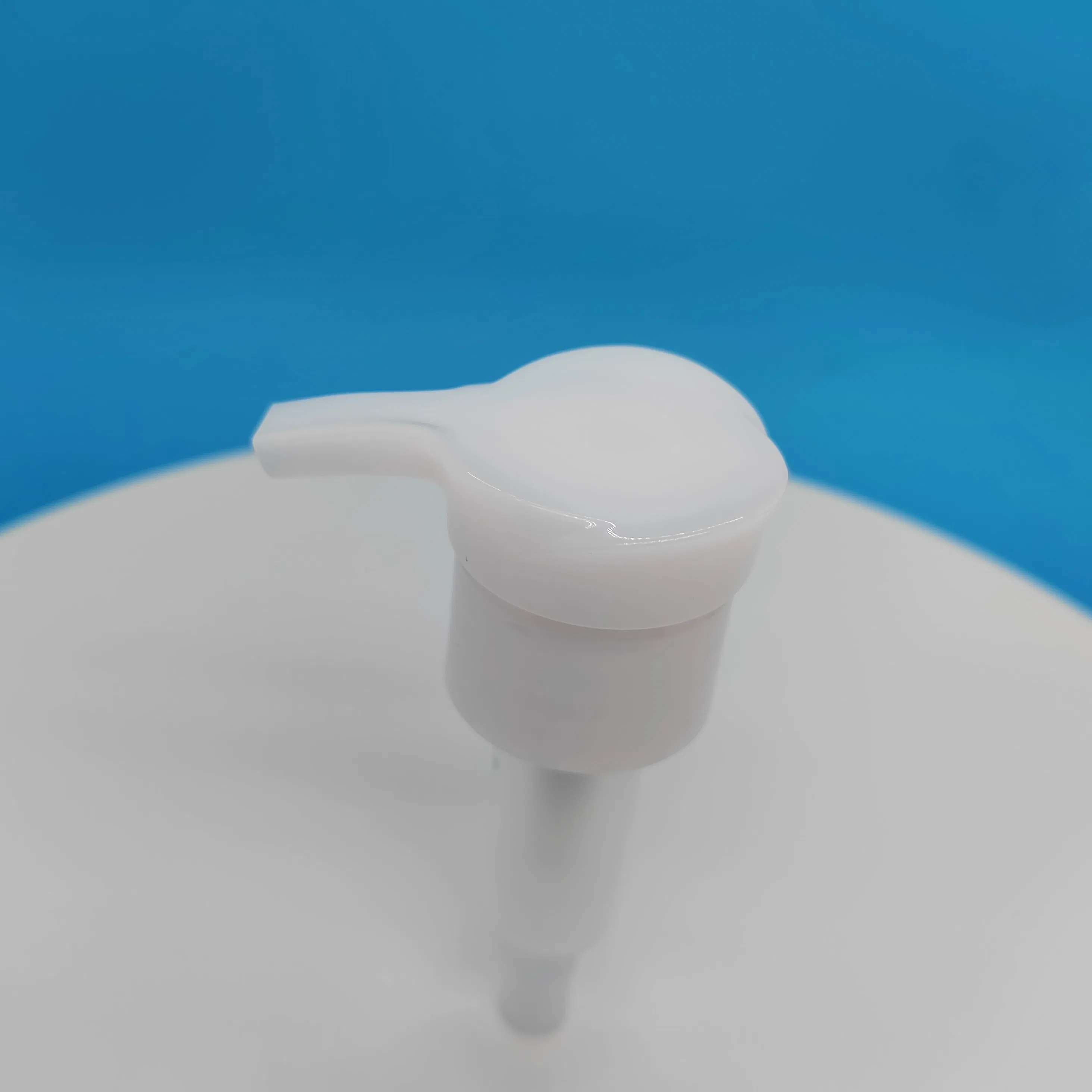 Rose-Shaped 28/410 Outside Spring Shampoo Body Wash Packing Dispenser Lotion Sprayer