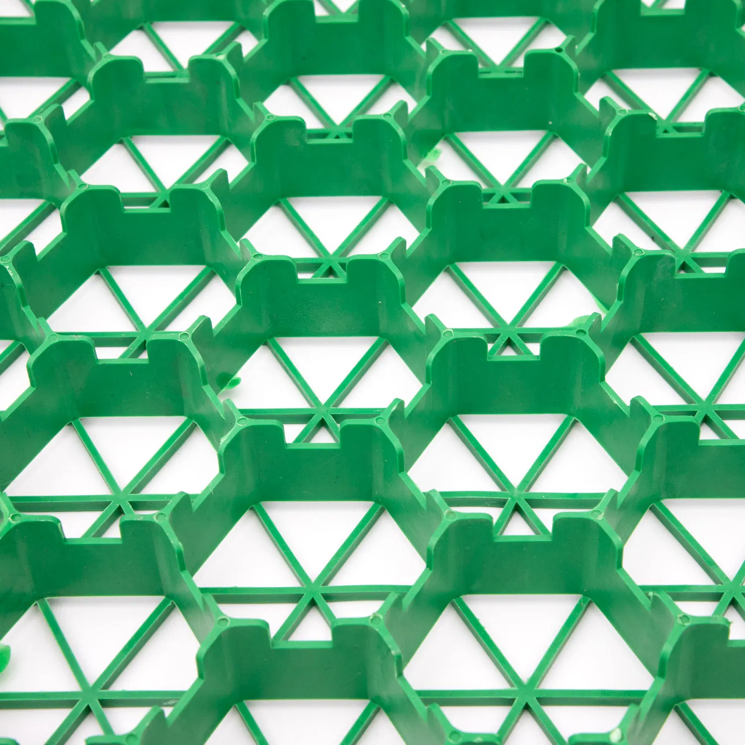 Factory Price HDPE Grass Paver Grid Honeycomb Design for Parking Lots
