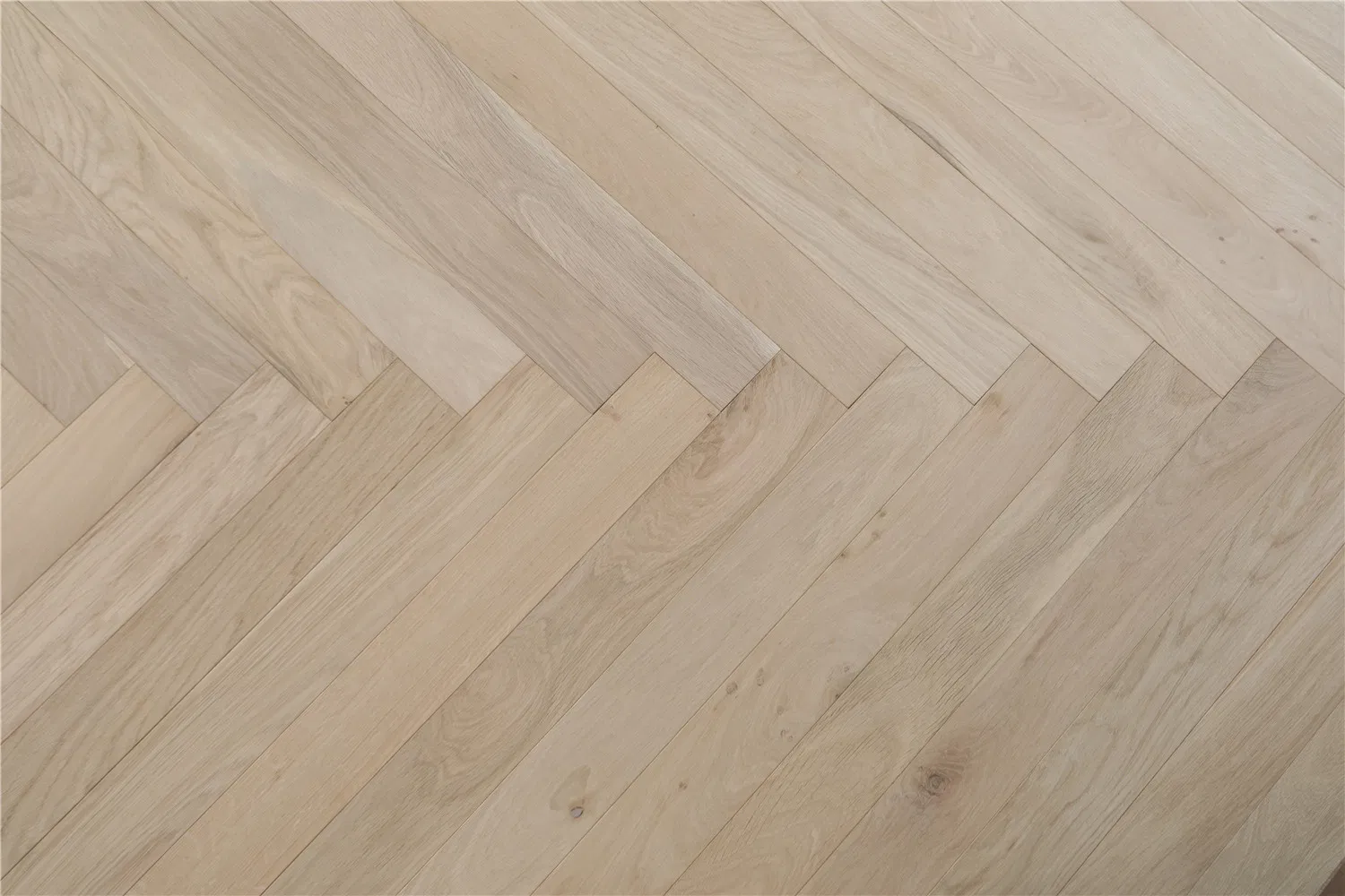 Инженерная паркетная доска Северный дуб, водонепроницаемая, 45/60