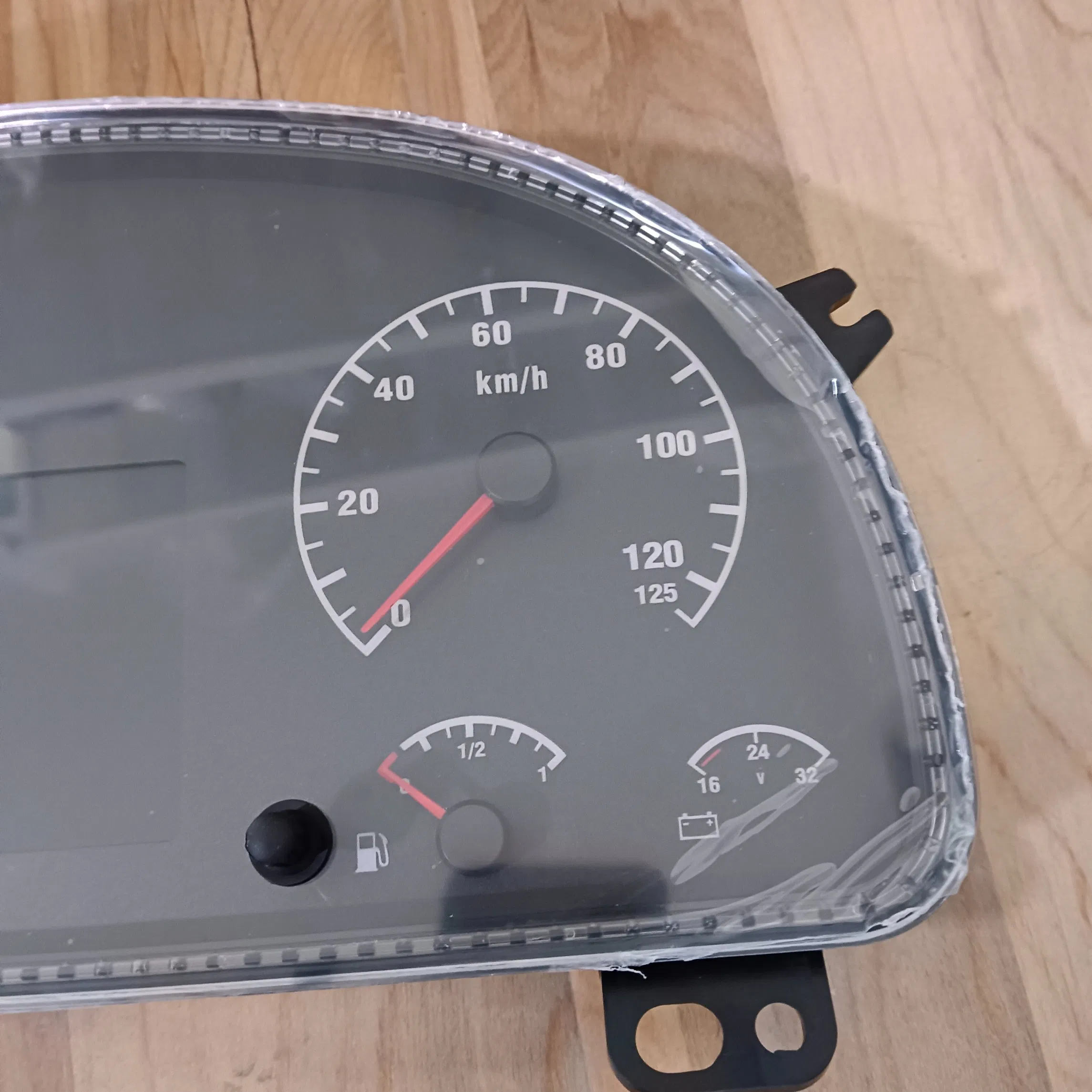 Цифровая приборная панель Sinohowo Wg9719580015 для грузовиков