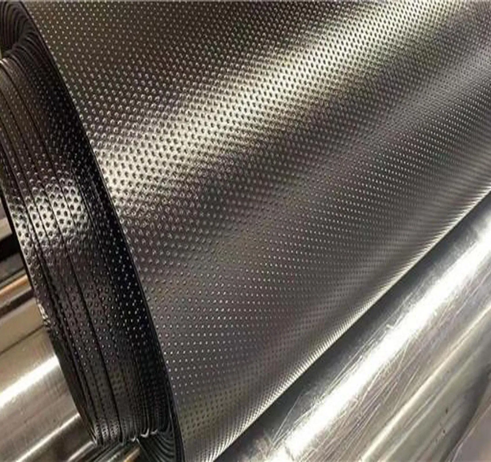 HDPE Geomembrane for Mining, Tailings Pond, and Wastewater Containment