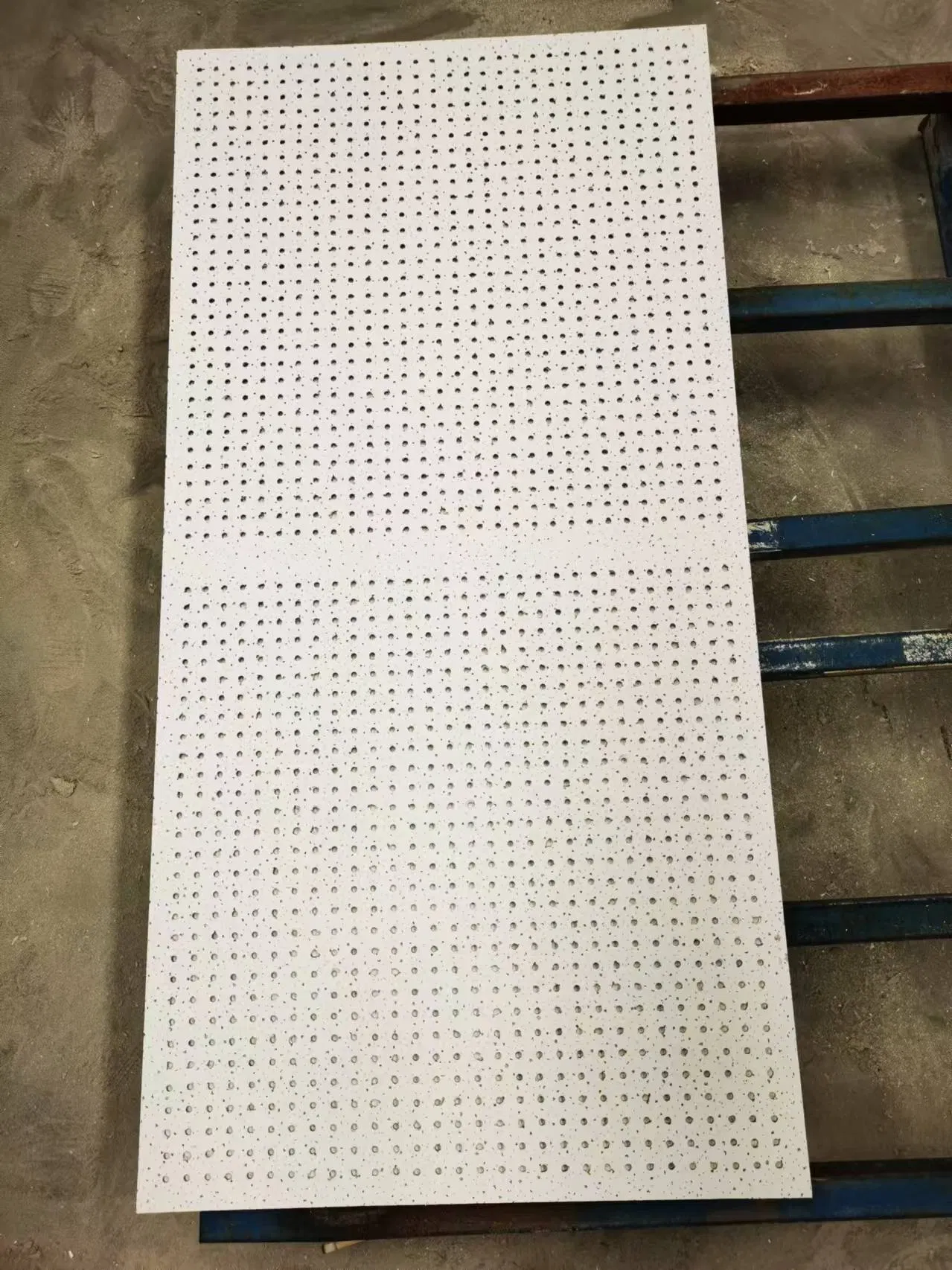 Glassfiber Ceiling Mineral Fiber Ceiling Board