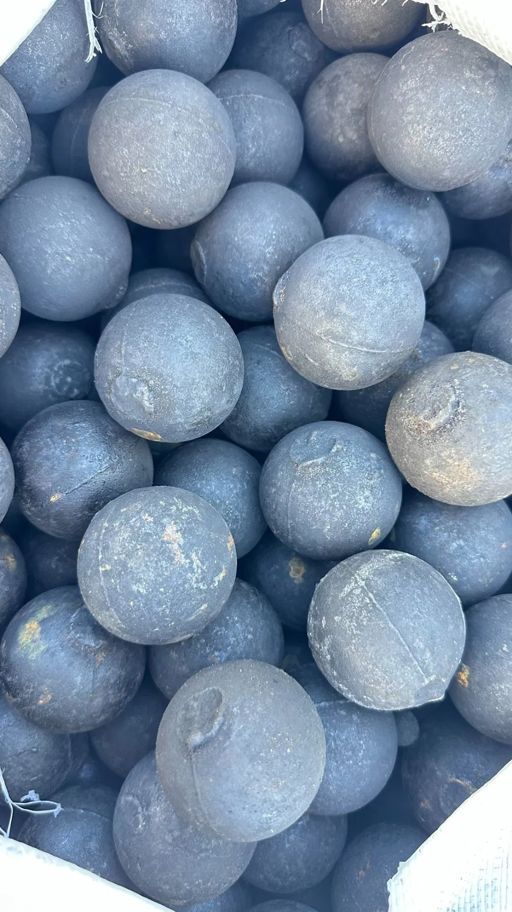 Advanced Grinding Balls for Effective Mining and Milling