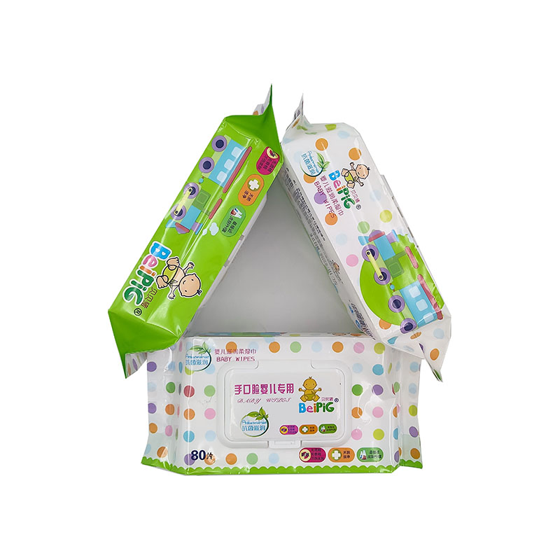 Free Sample Baby Wet Wipes - Perfect for on-The-Go Parents