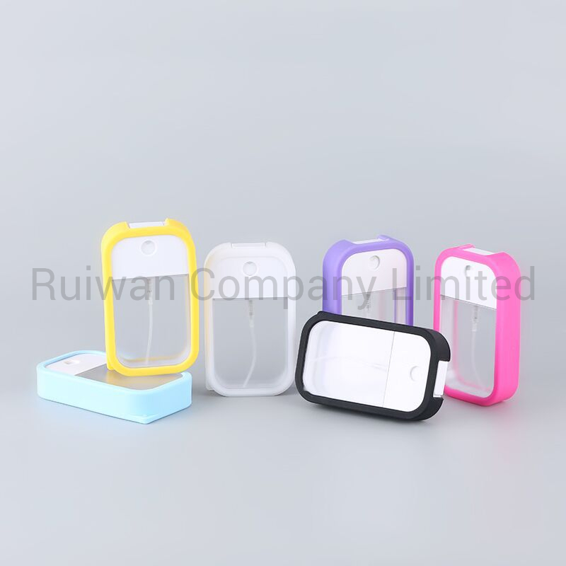 New Style Portable Liquid Soap Spray Bottle with Silicon Rubber Case Card
