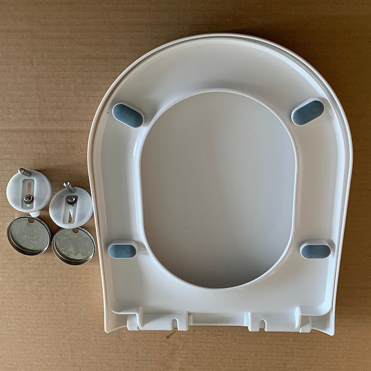 Chaozhou Factory PP Toilet Seat Cover for Bathroom Plastic Toilet Seat Cover