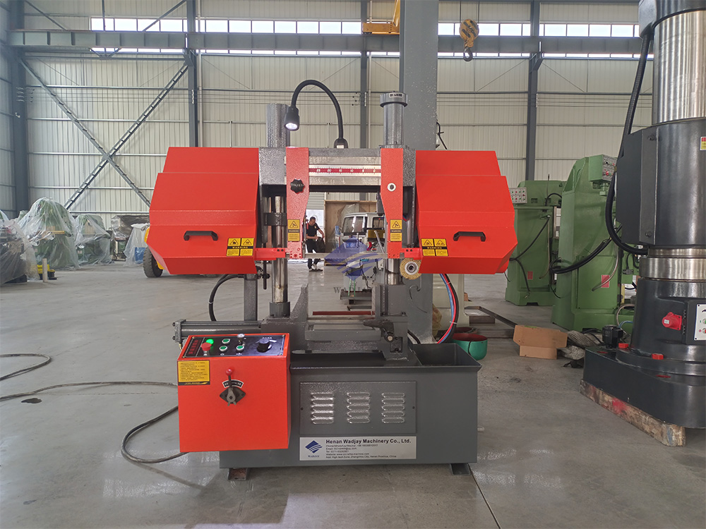 Станок ленточнопильный по металлу BS-712N