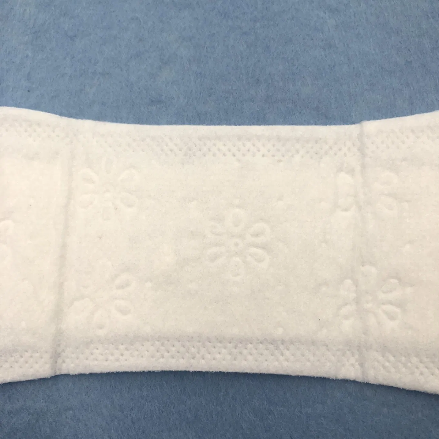 Wholesale Feminine Hygiene Products Panty Liner 155mm Without Wings Pantyliner