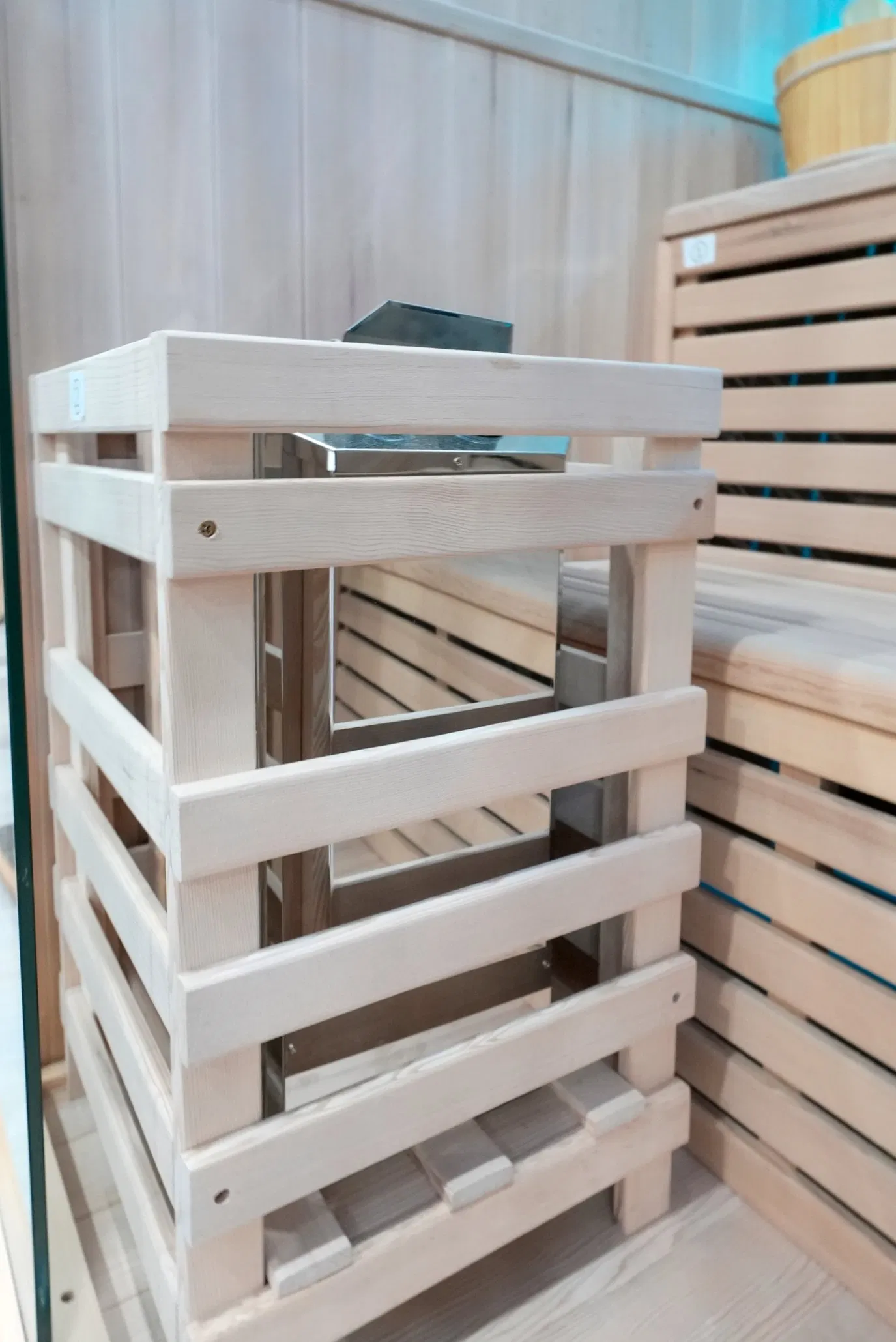 Деревянная инфракрасная сауна для 2 человек