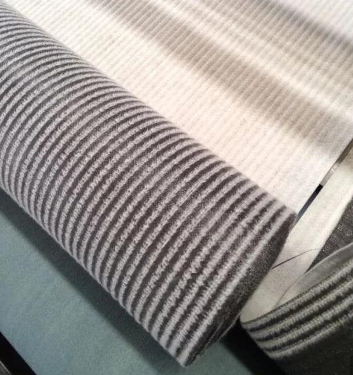 ASTM Bentonite Waterproofing Blanket Mat/Geosynthetic Clay Liner Gcl for Landfills/Pond