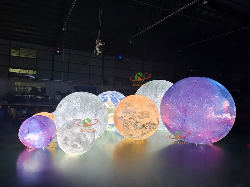 LED Lighting Planet Inflatable Balloon for Hanging, Giant Inflatable Globe Moon Earth Balloon for Decoration
