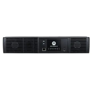 Радиостанция Motorola SLR8000 для автомобиля