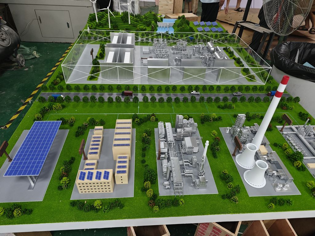 Guangdong Miniature Model by Heng Hui - Perfect for Display and Collecting