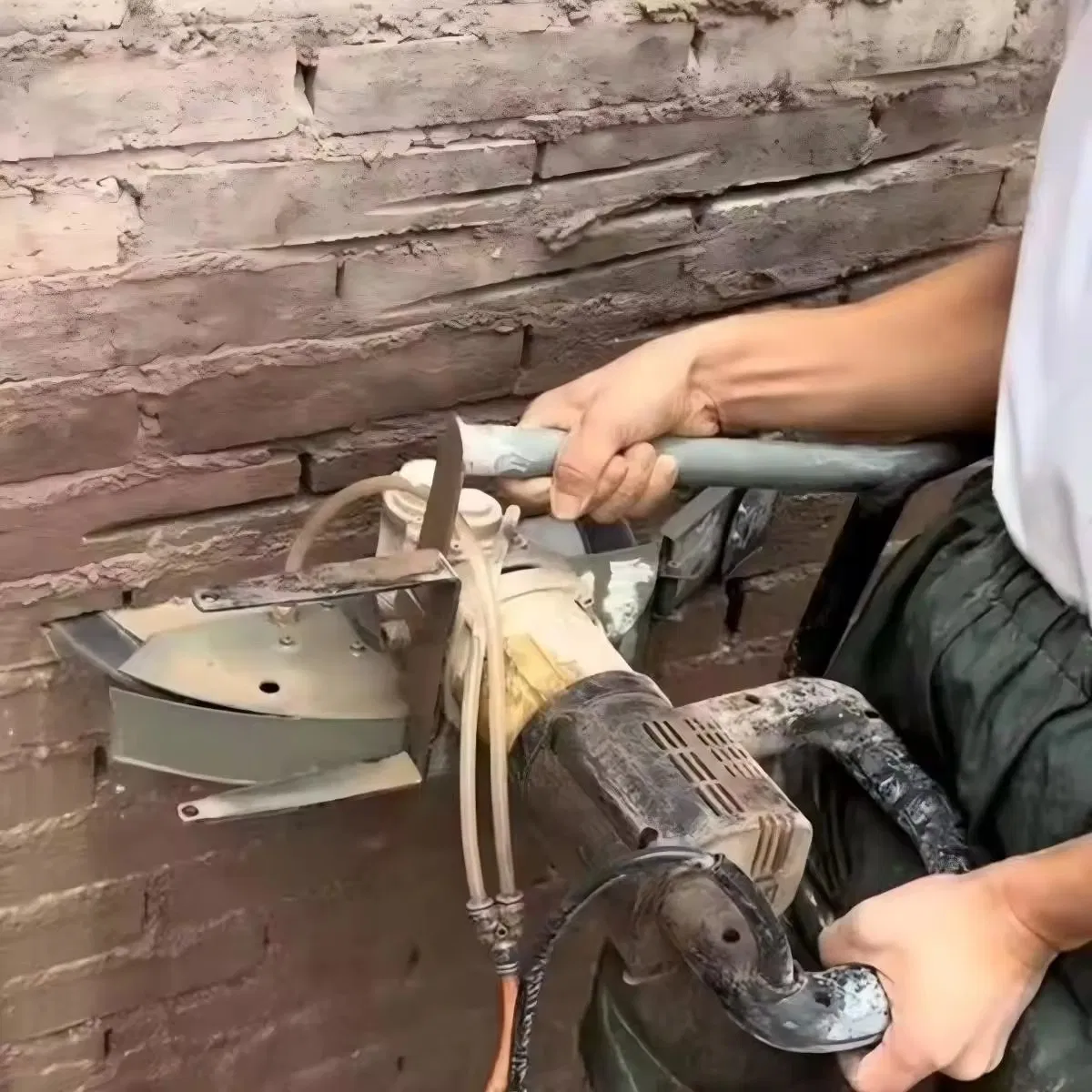 Glgw 5000W Ring Cutter Brick Wall Cutting Machine High-Power Wall Chaser Machine Ring Saw