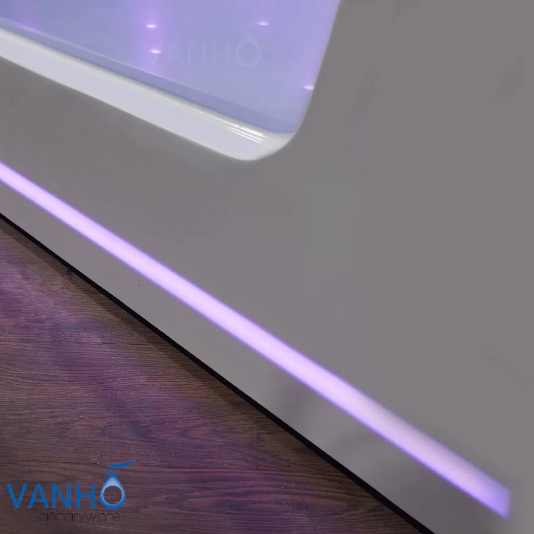 Угловая акриловая ванна с гидромассажем и стеклом