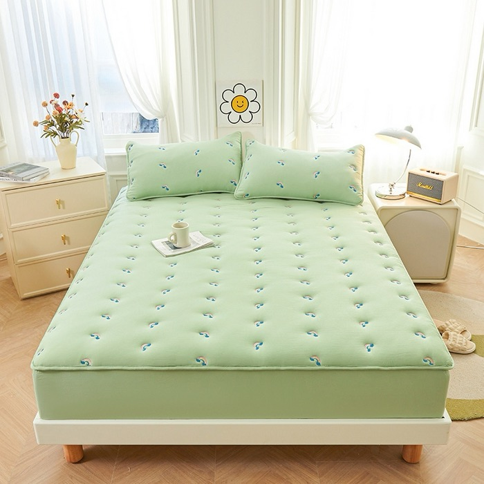 Popular and Cheap High-Quality Cotton Mattress Cover for Home and Hotel Use